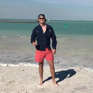 Meet your Posher, Brad